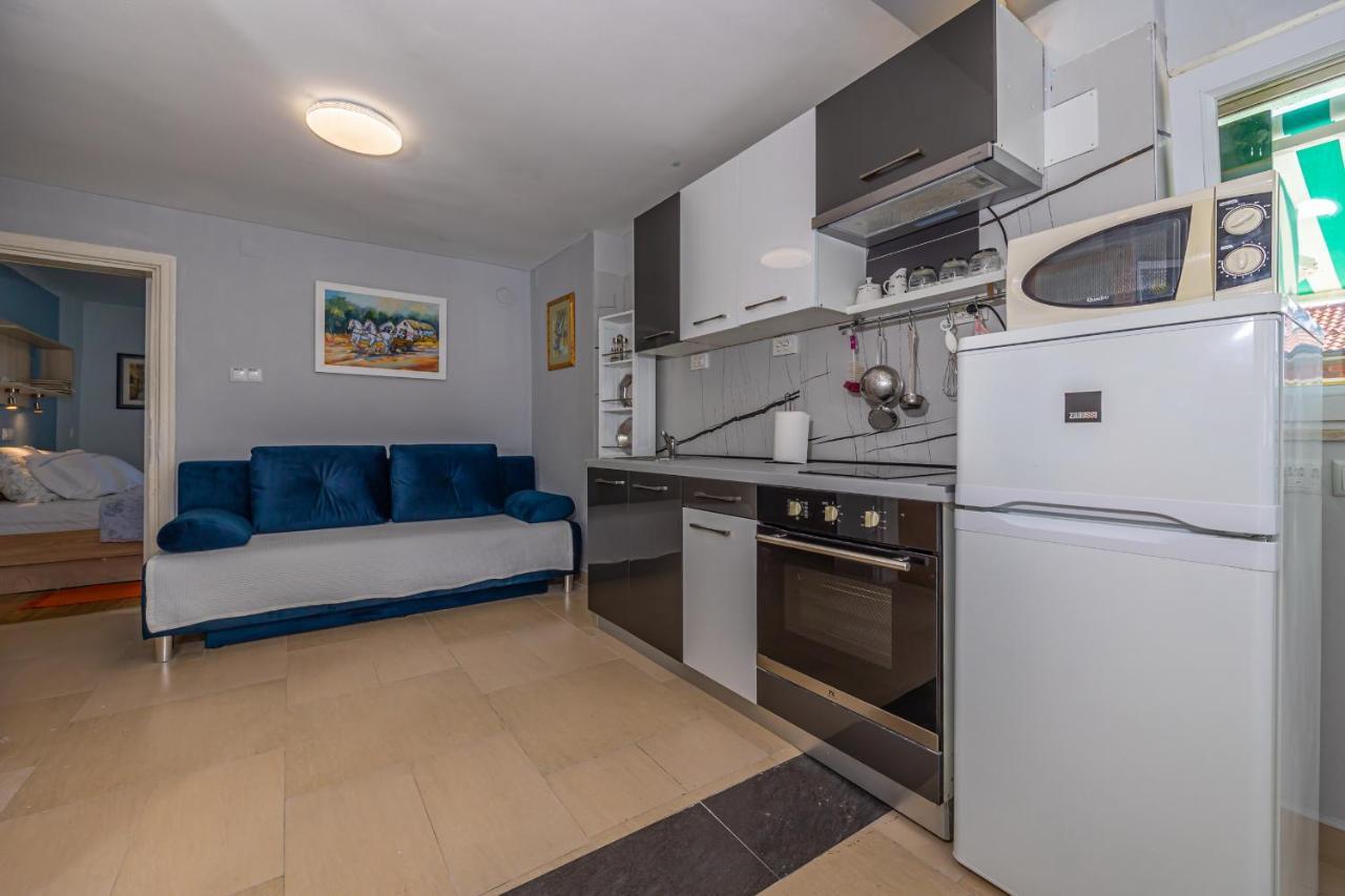 Apartments Lapis ยาดราโนโว ภายนอก รูปภาพ