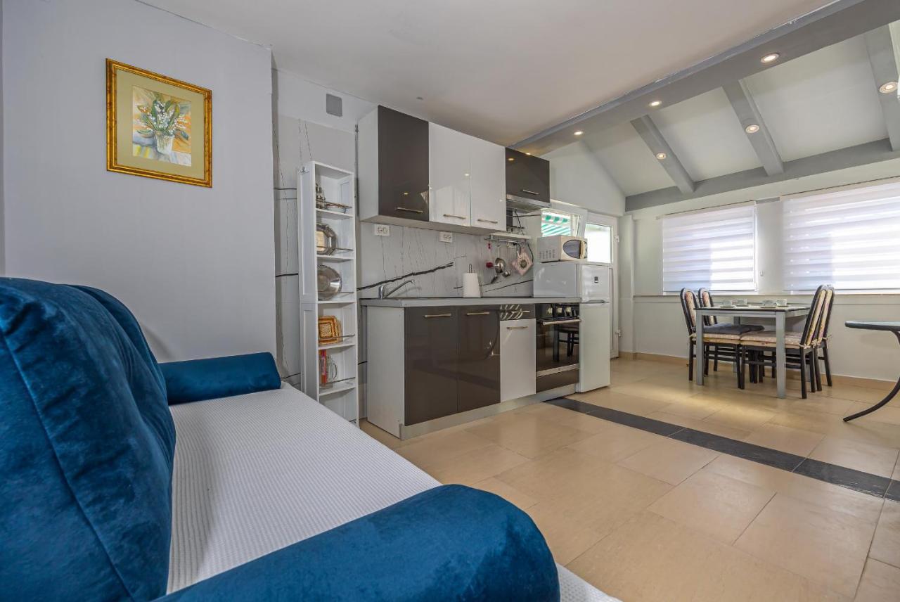 Apartments Lapis ยาดราโนโว ภายนอก รูปภาพ
